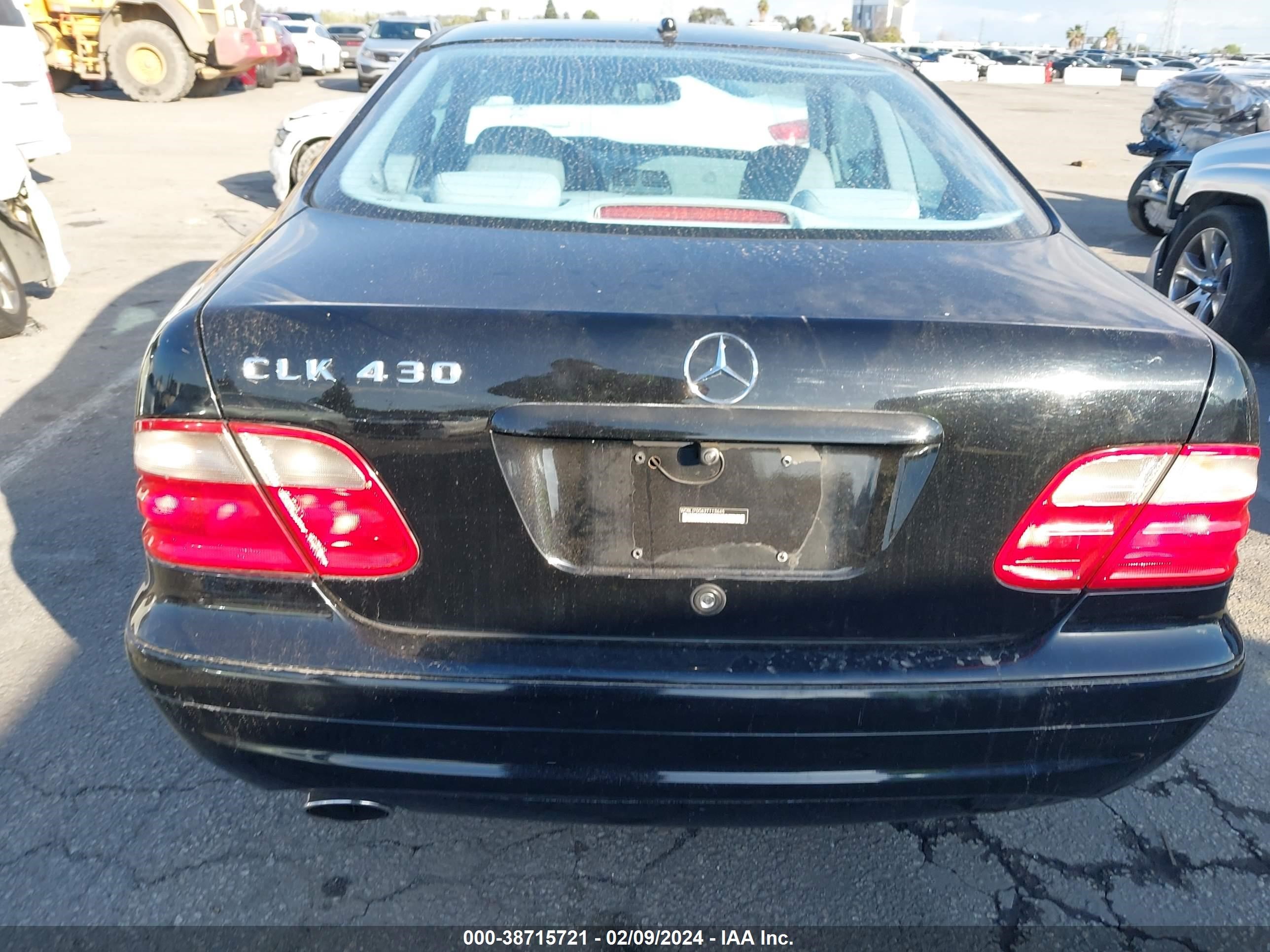 Photo 14 VIN: WDBLJ70G62T113645 - MERCEDES-BENZ CLK-KLASSE 