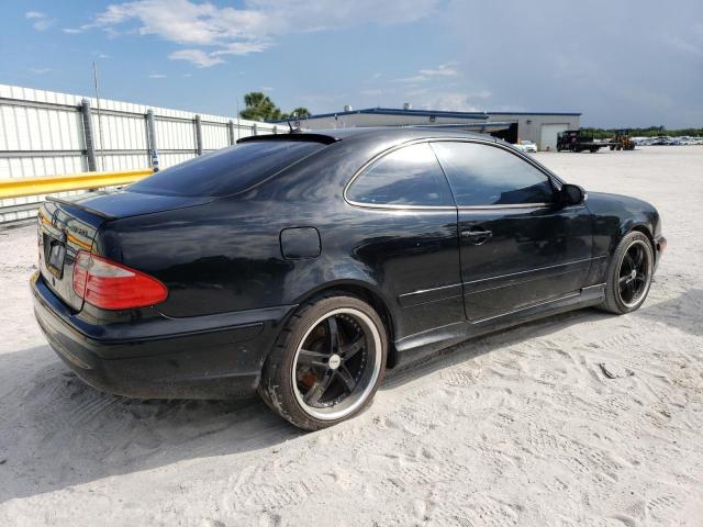 Photo 2 VIN: WDBLJ70G7YF122264 - MERCEDES-BENZ CLK-CLASS 