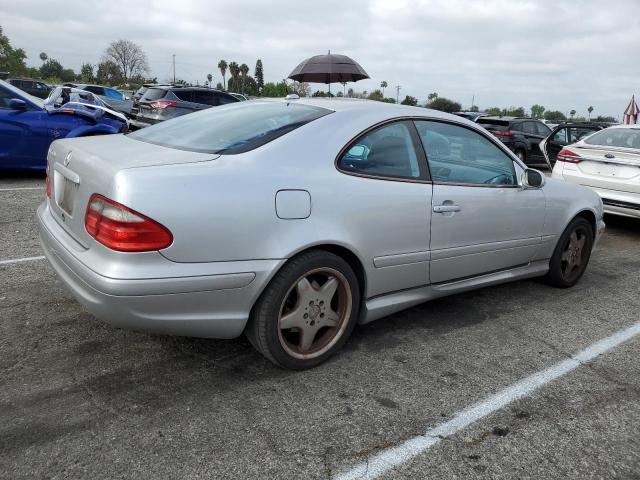 Photo 2 VIN: WDBLJ70G91F180771 - MERCEDES-BENZ CLK-CLASS 