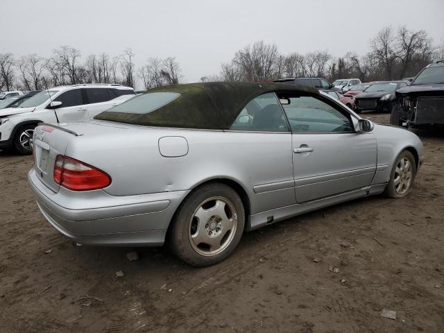 Photo 2 VIN: WDBLK65G01T076865 - MERCEDES-BENZ CLK-CLASS 