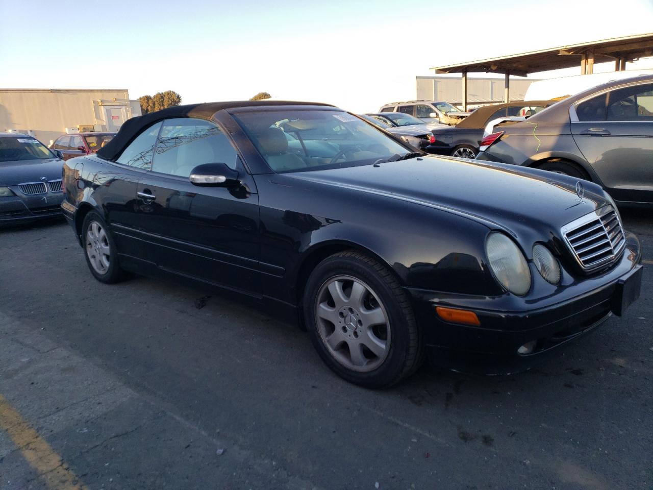 Photo 3 VIN: WDBLK65G33T142456 - MERCEDES-BENZ CLK-KLASSE 