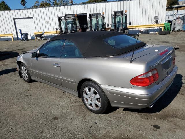 Photo 1 VIN: WDBLK65G63T138563 - MERCEDES-BENZ CLK-CLASS 