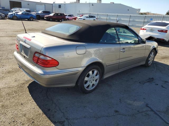 Photo 2 VIN: WDBLK65G63T138563 - MERCEDES-BENZ CLK-CLASS 