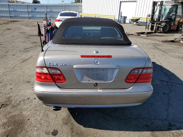 Photo 5 VIN: WDBLK65G63T138563 - MERCEDES-BENZ CLK-CLASS 