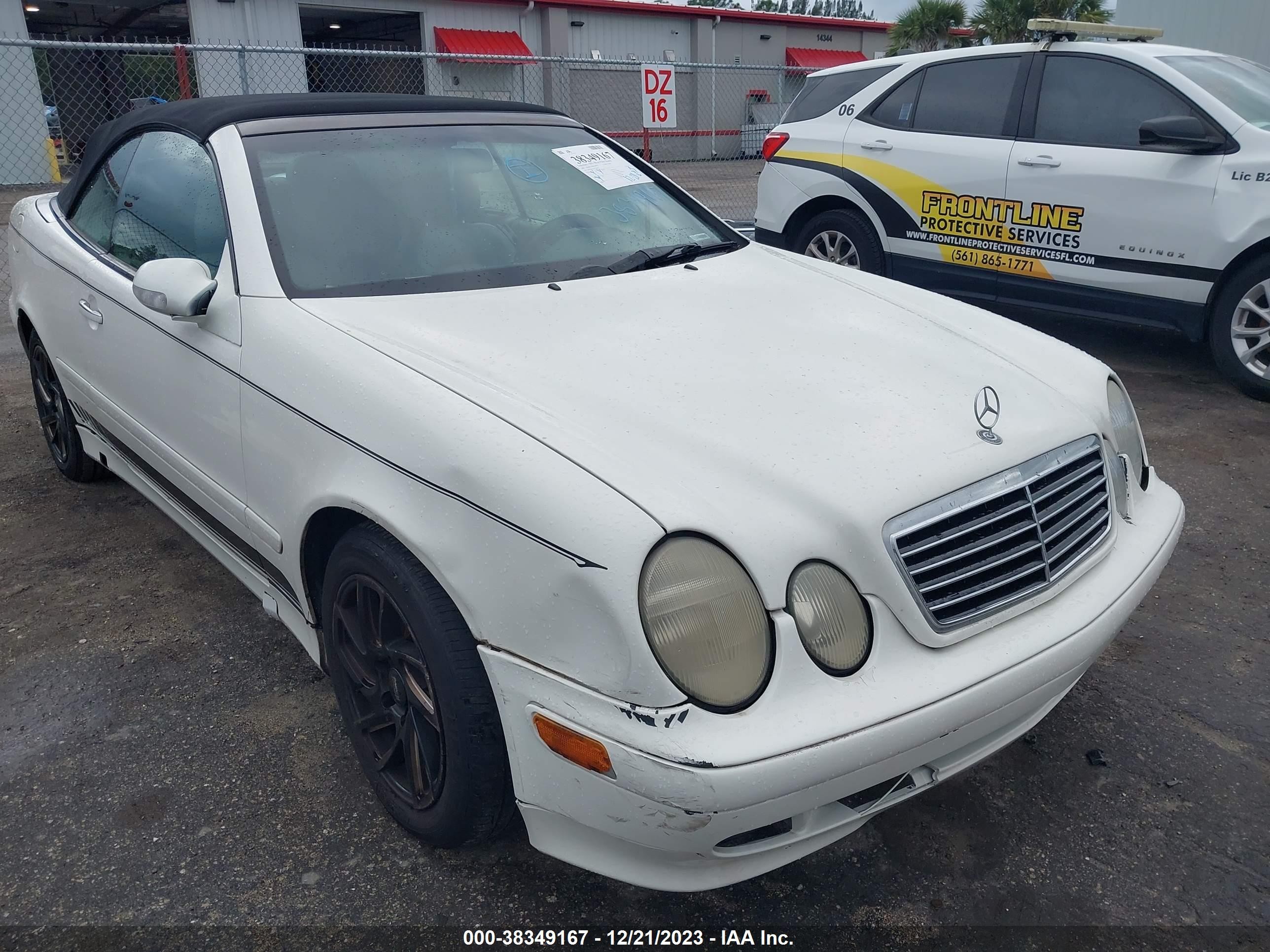 Photo 5 VIN: WDBLK65GX3T138033 - MERCEDES-BENZ CLK-KLASSE 