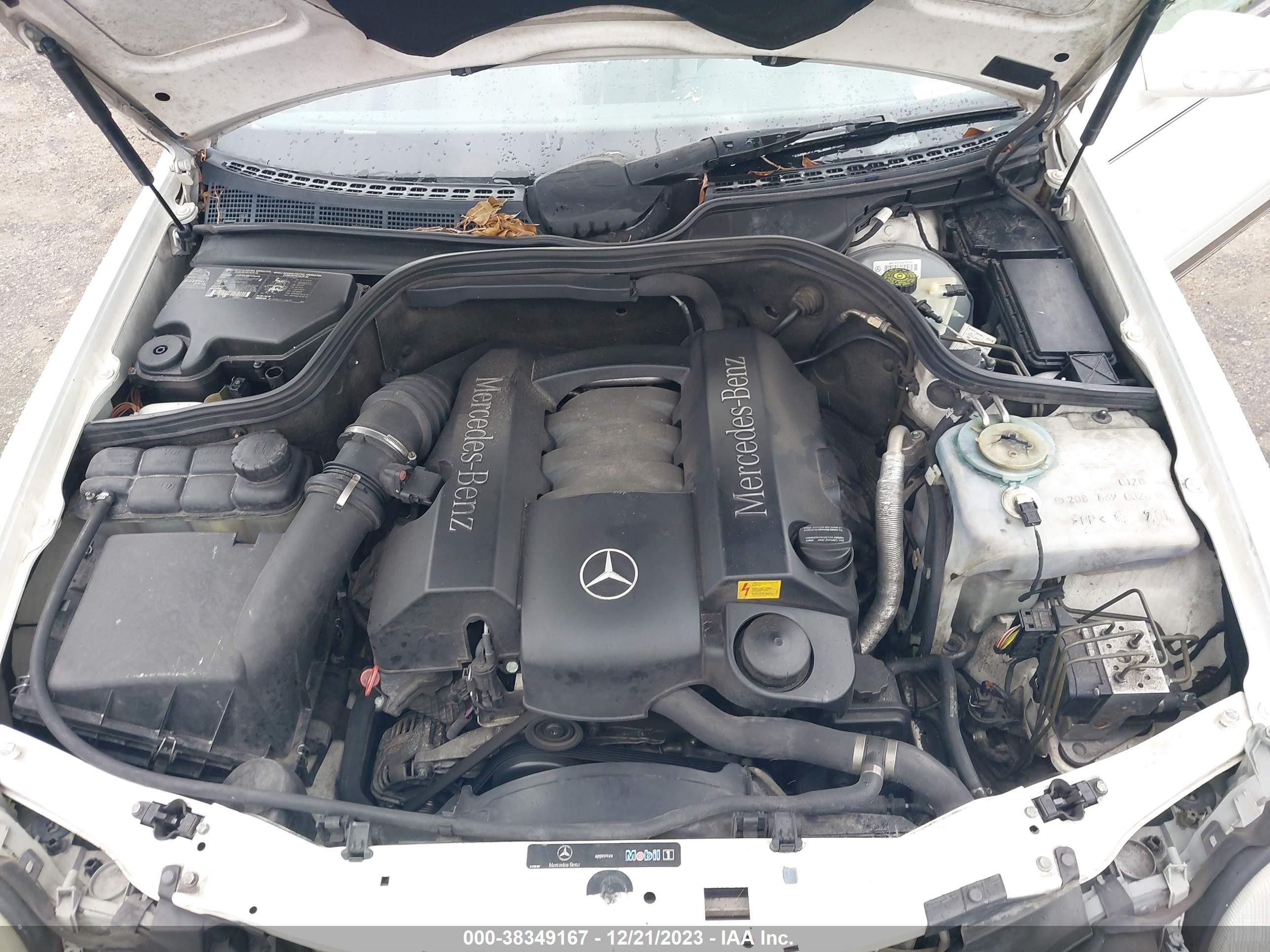 Photo 9 VIN: WDBLK65GX3T138033 - MERCEDES-BENZ CLK-KLASSE 