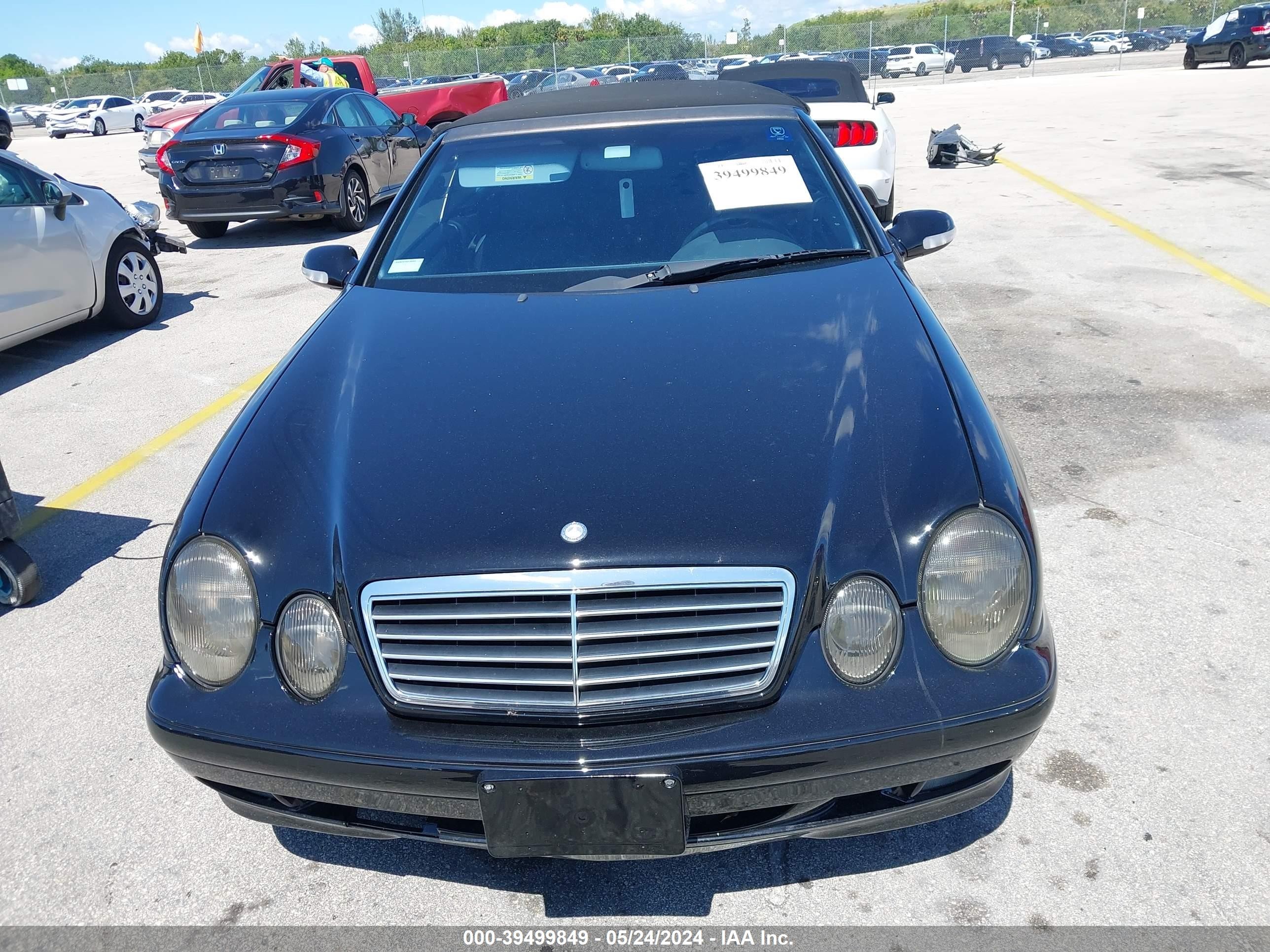 Photo 11 VIN: WDBLK70G72T125347 - MERCEDES-BENZ NULL 