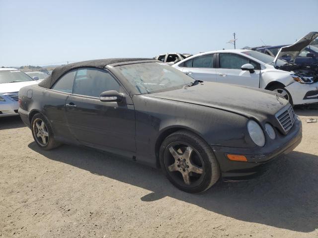 Photo 3 VIN: WDBLK70G83T142255 - MERCEDES-BENZ CLK-CLASS 