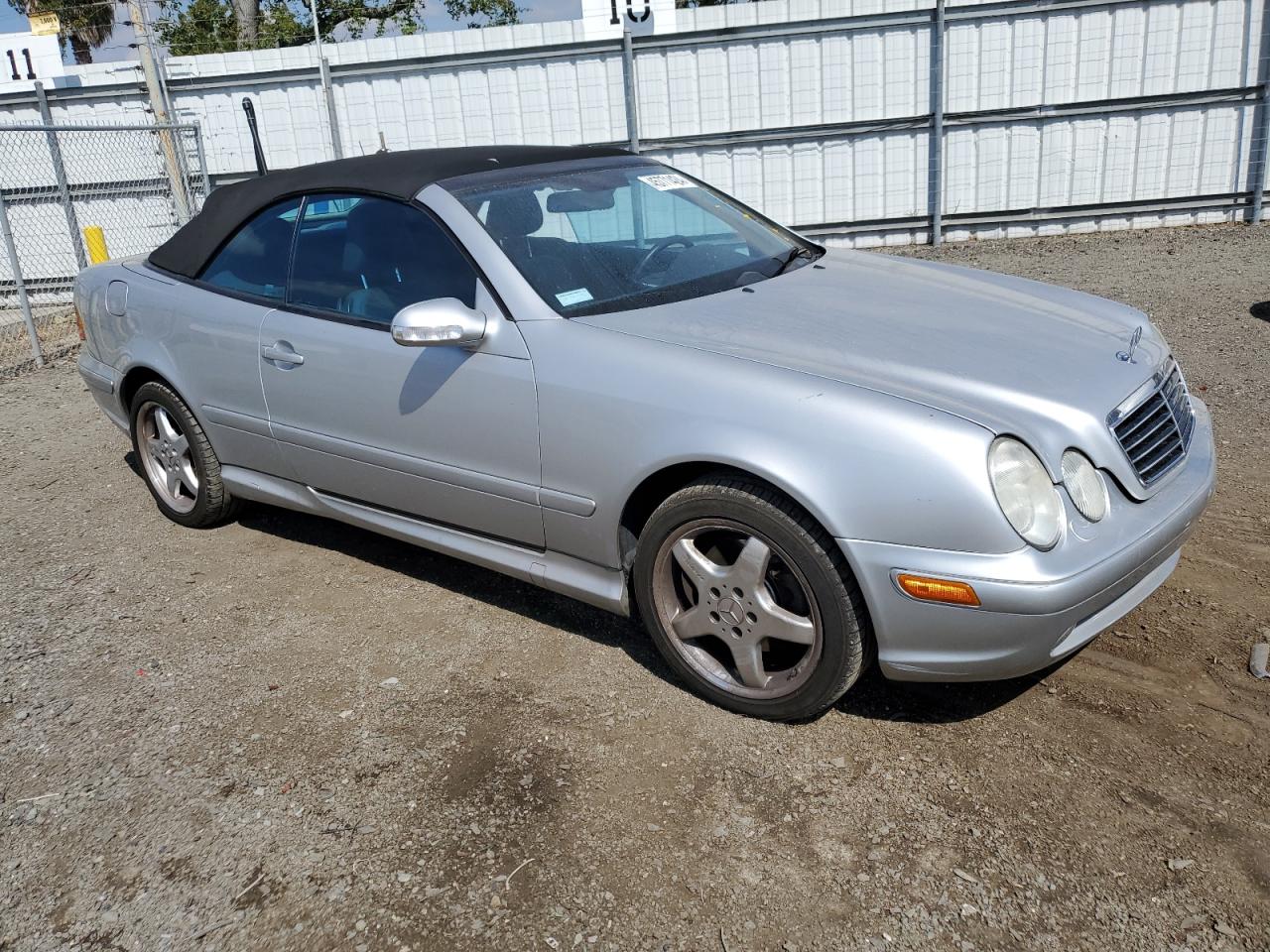 Photo 4 VIN: WDBLK70G93T139090 - MERCEDES-BENZ CLK-KLASSE 