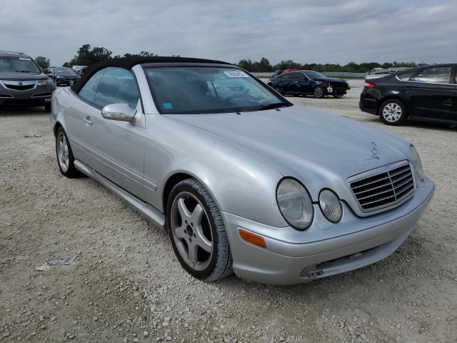 Photo 3 VIN: WDBLK70GX2T106811 - MERCEDES-BENZ CLK-CLASS 