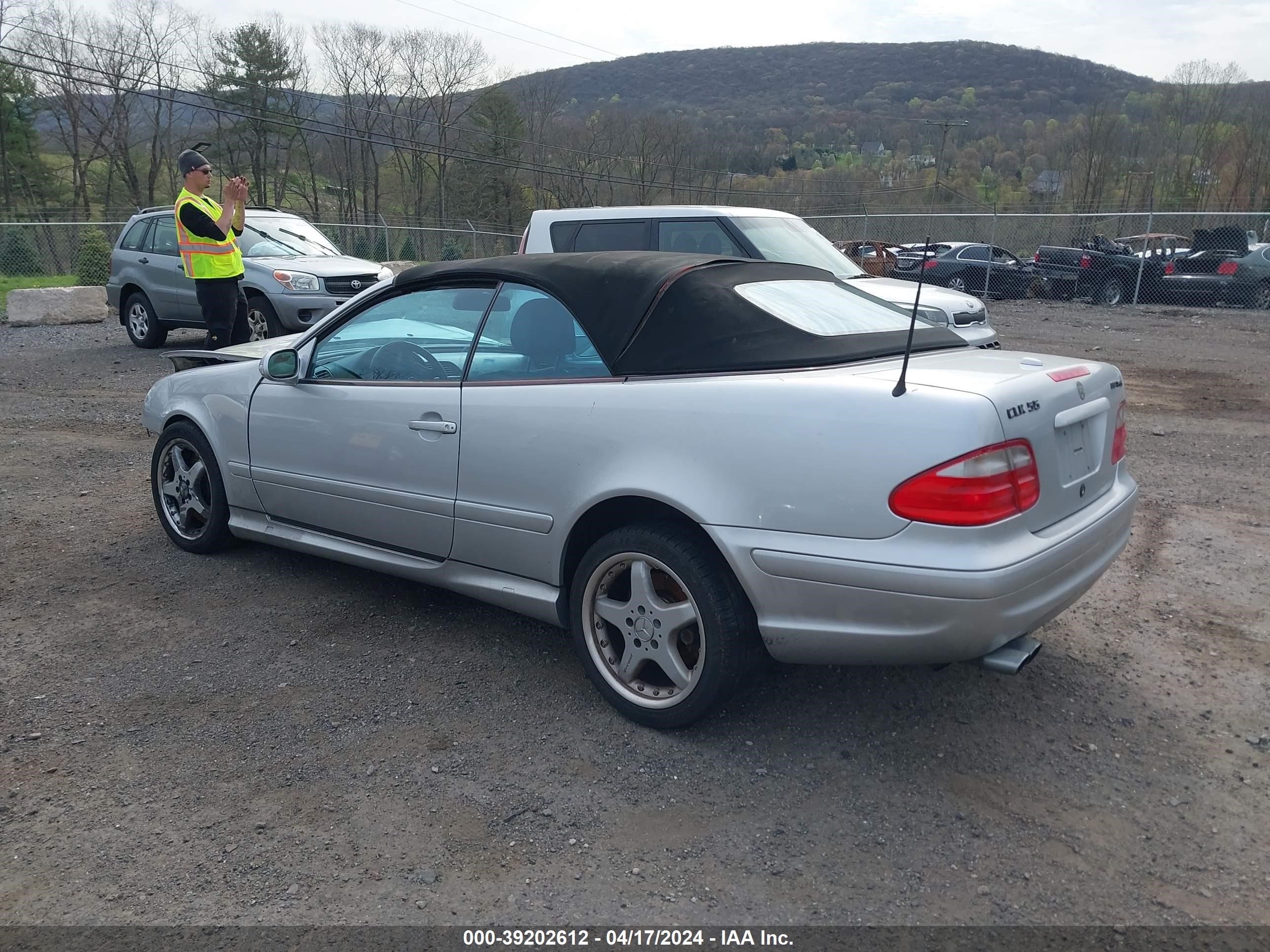 Photo 2 VIN: WDBLK74G62T114592 - MERCEDES-BENZ NULL 