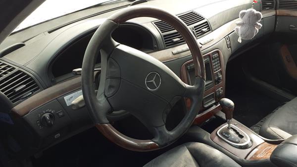 Photo 9 VIN: WDBNG70J3YA125792 - MERCEDES-BENZ S 430 