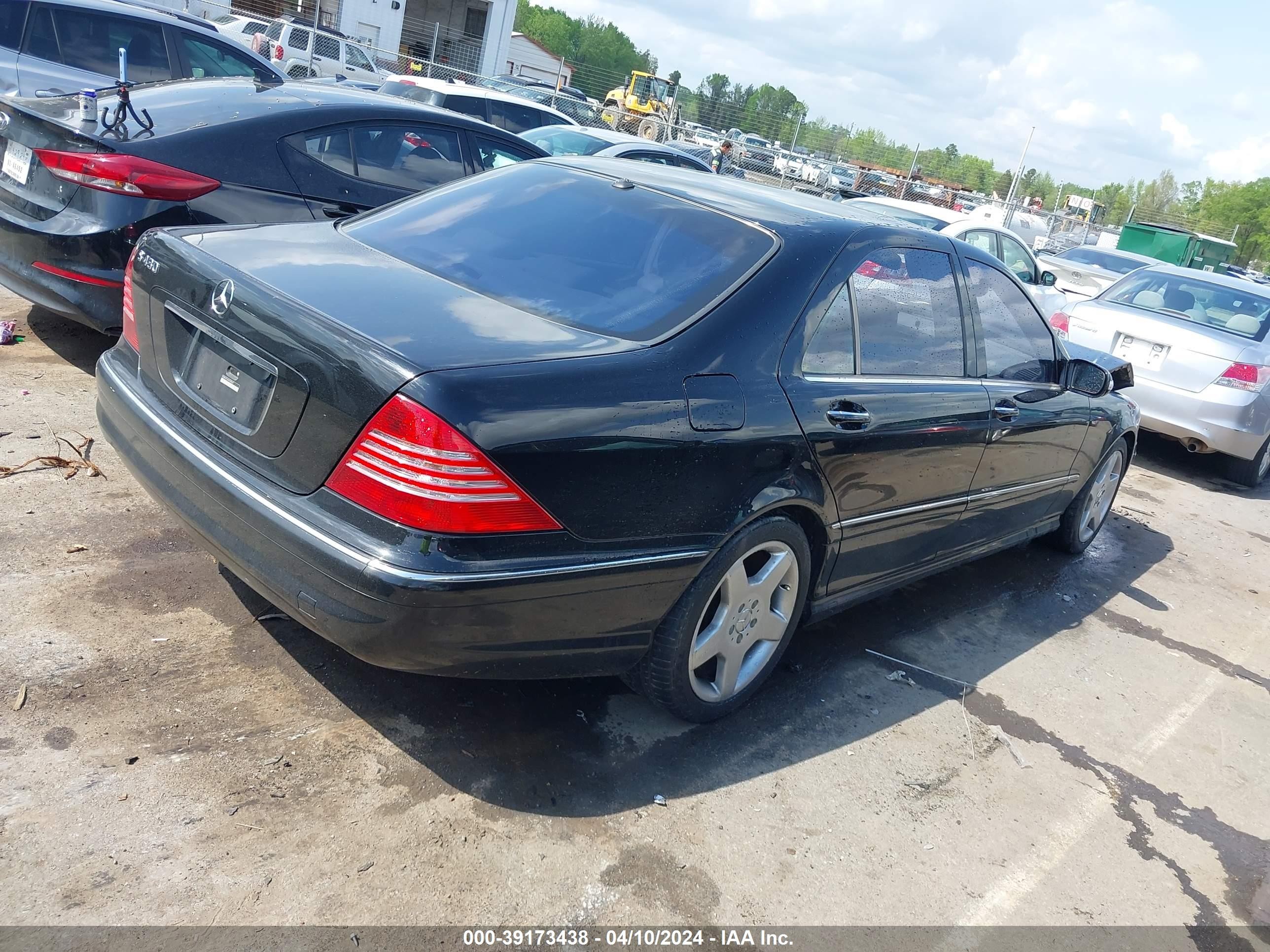 Photo 3 VIN: WDBNG70J63A328037 - MERCEDES-BENZ NULL 