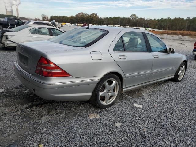 Photo 2 VIN: WDBNG75J0YA121238 - MERCEDES-BENZ S-CLASS 