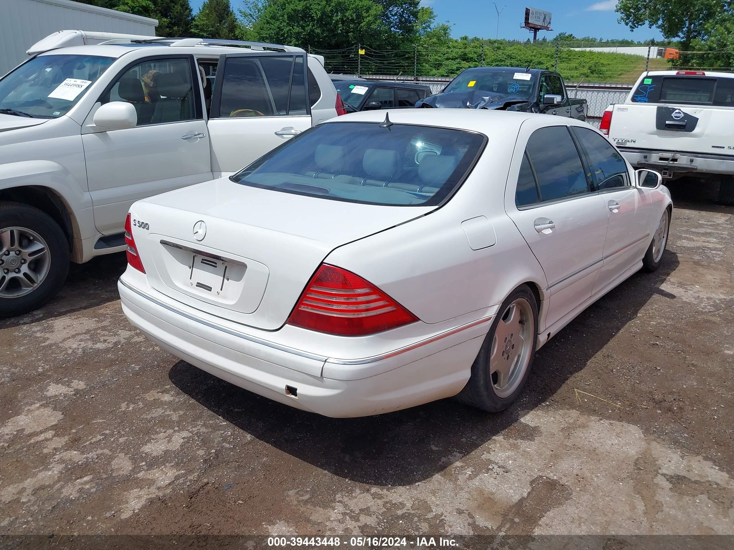 Photo 3 VIN: WDBNG75J11A158384 - MERCEDES-BENZ NULL 