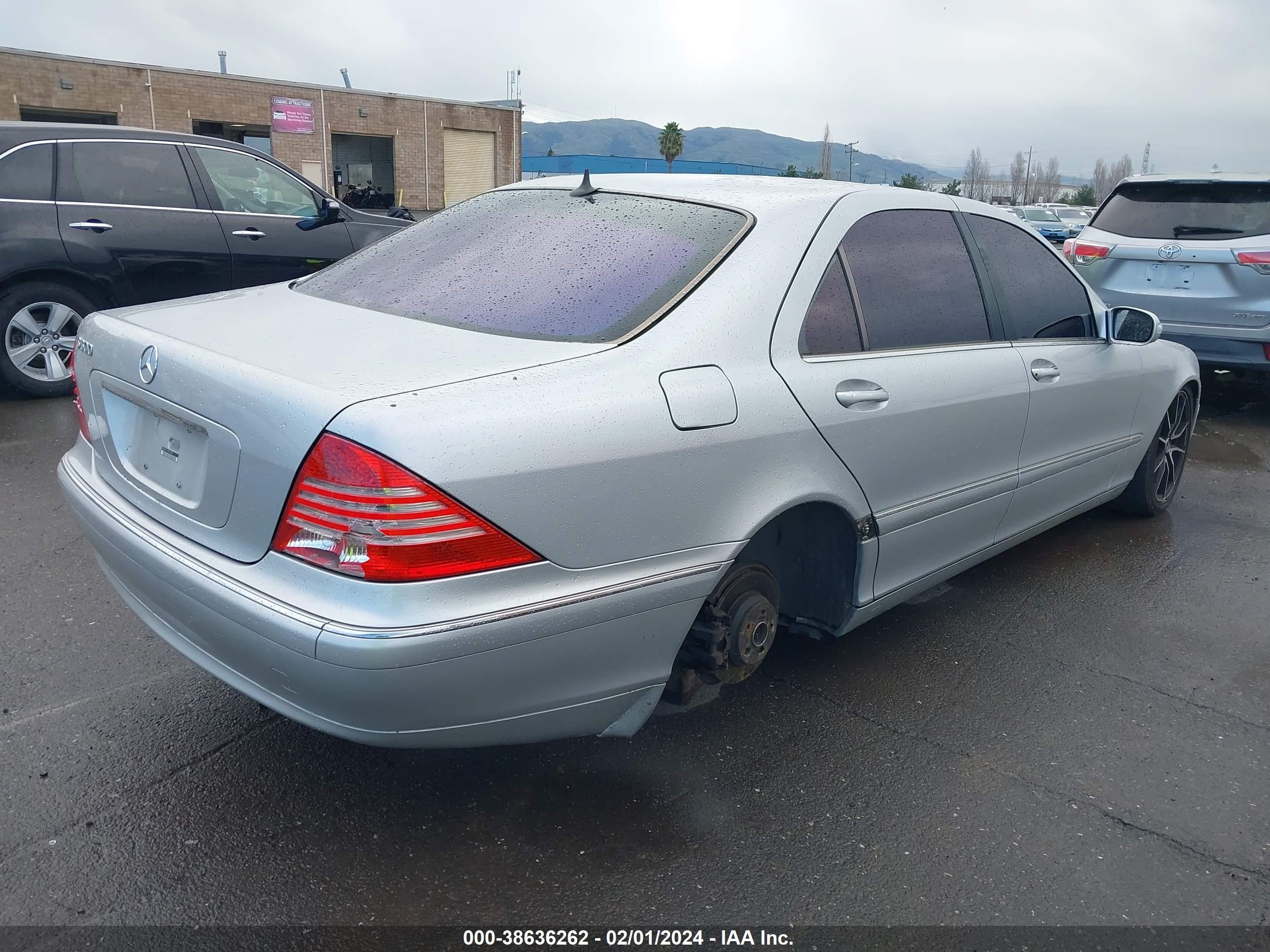 Photo 3 VIN: WDBNG75J14A415600 - MERCEDES-BENZ S-KLASSE 