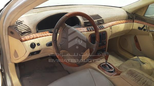 Photo 9 VIN: WDBNG75J1YA073300 - MERCEDES-BENZ S 500 