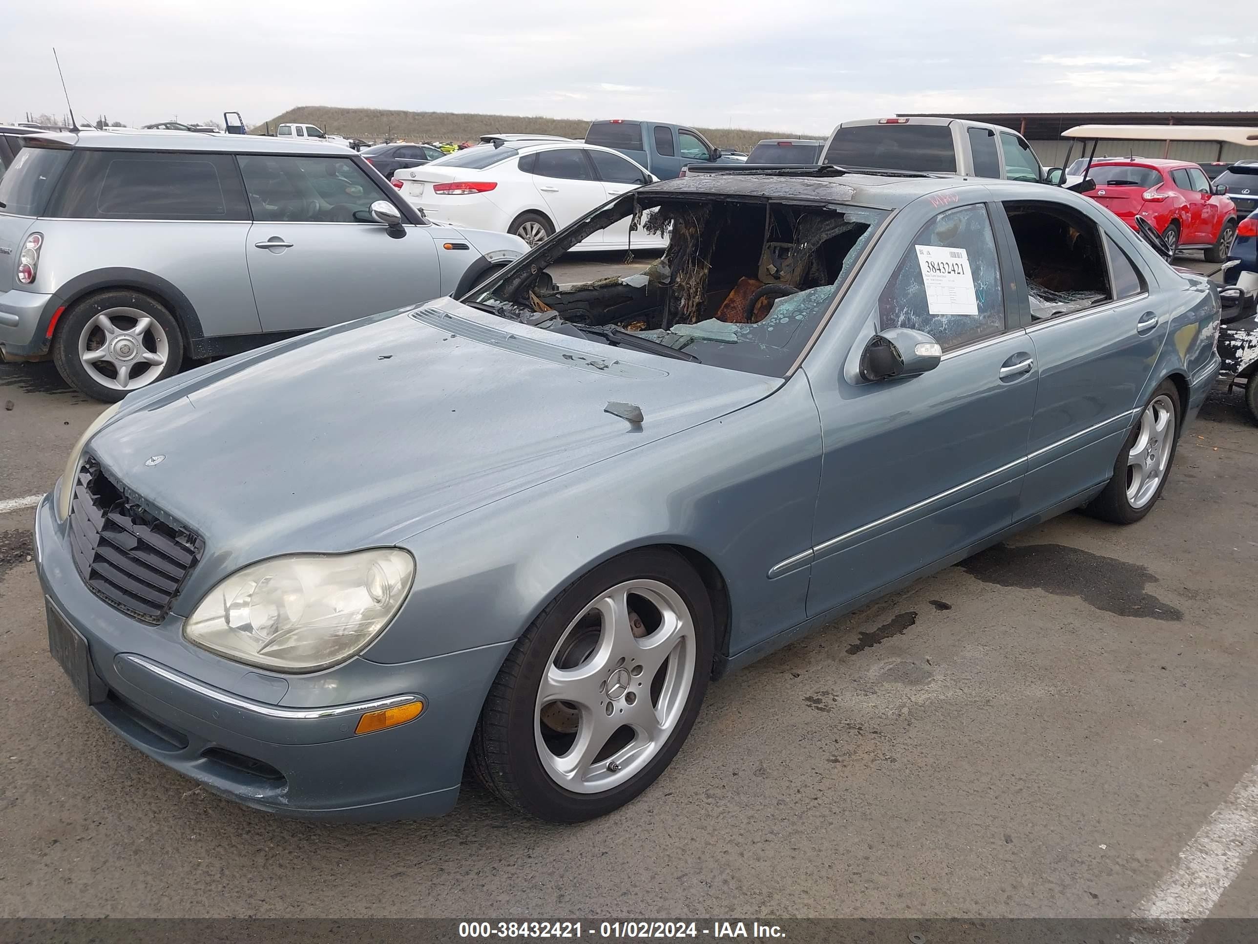 Photo 1 VIN: WDBNG75J25A440880 - MERCEDES-BENZ S-KLASSE 