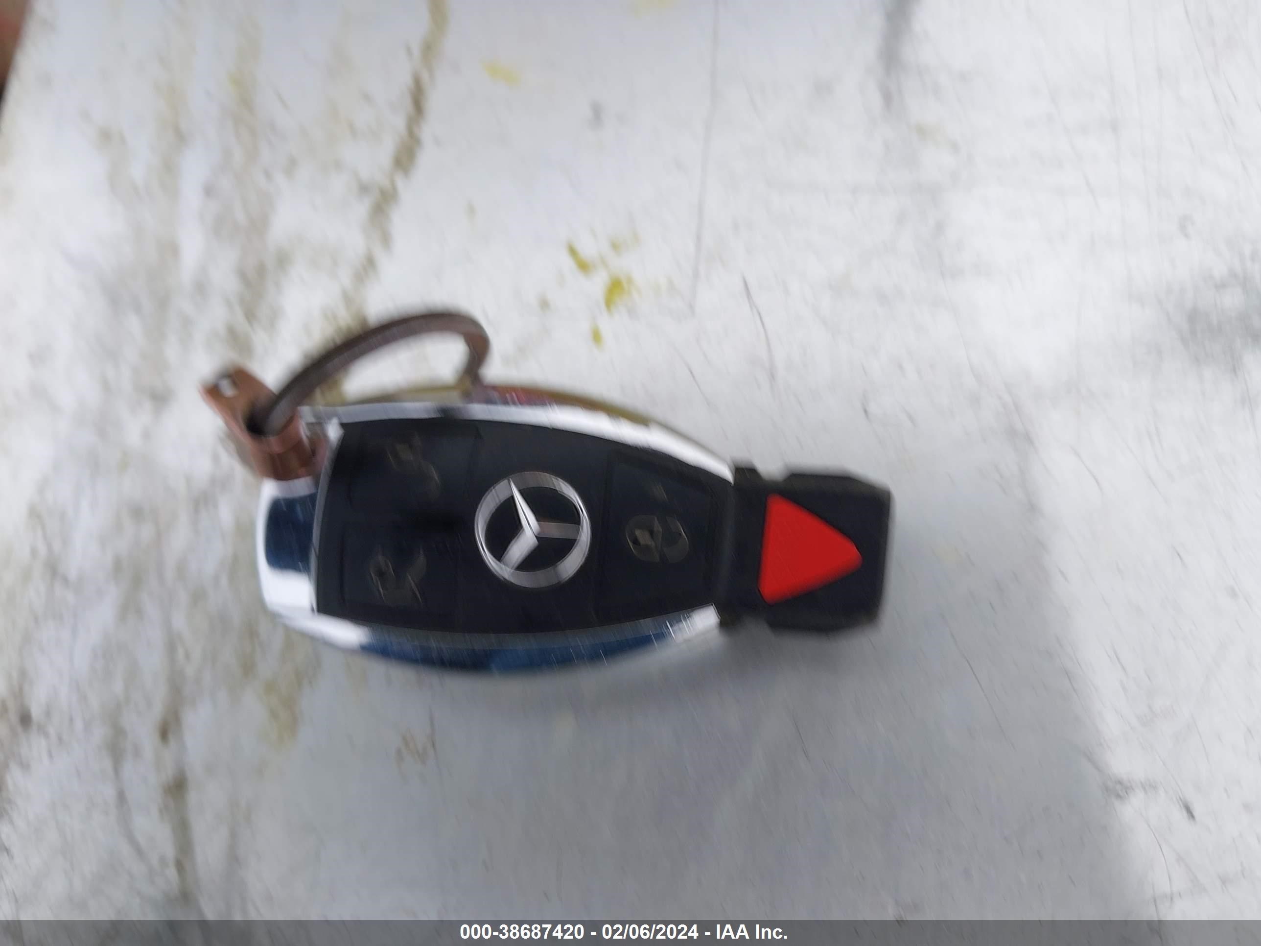 Photo 10 VIN: WDBNG75J52A281414 - MERCEDES-BENZ S-KLASSE 