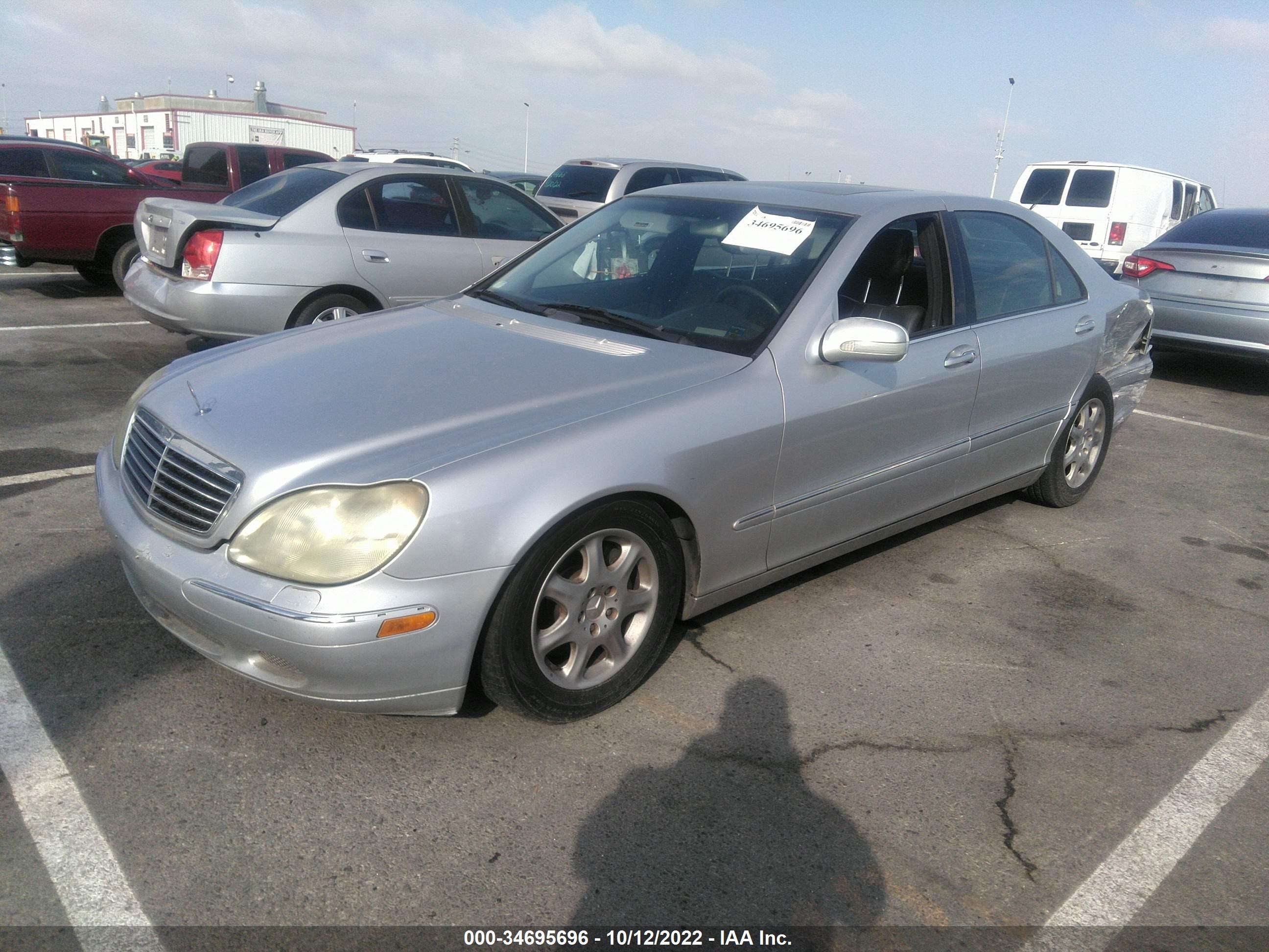 Photo 1 VIN: WDBNG75J5YA062879 - MERCEDES-BENZ S-KLASSE 