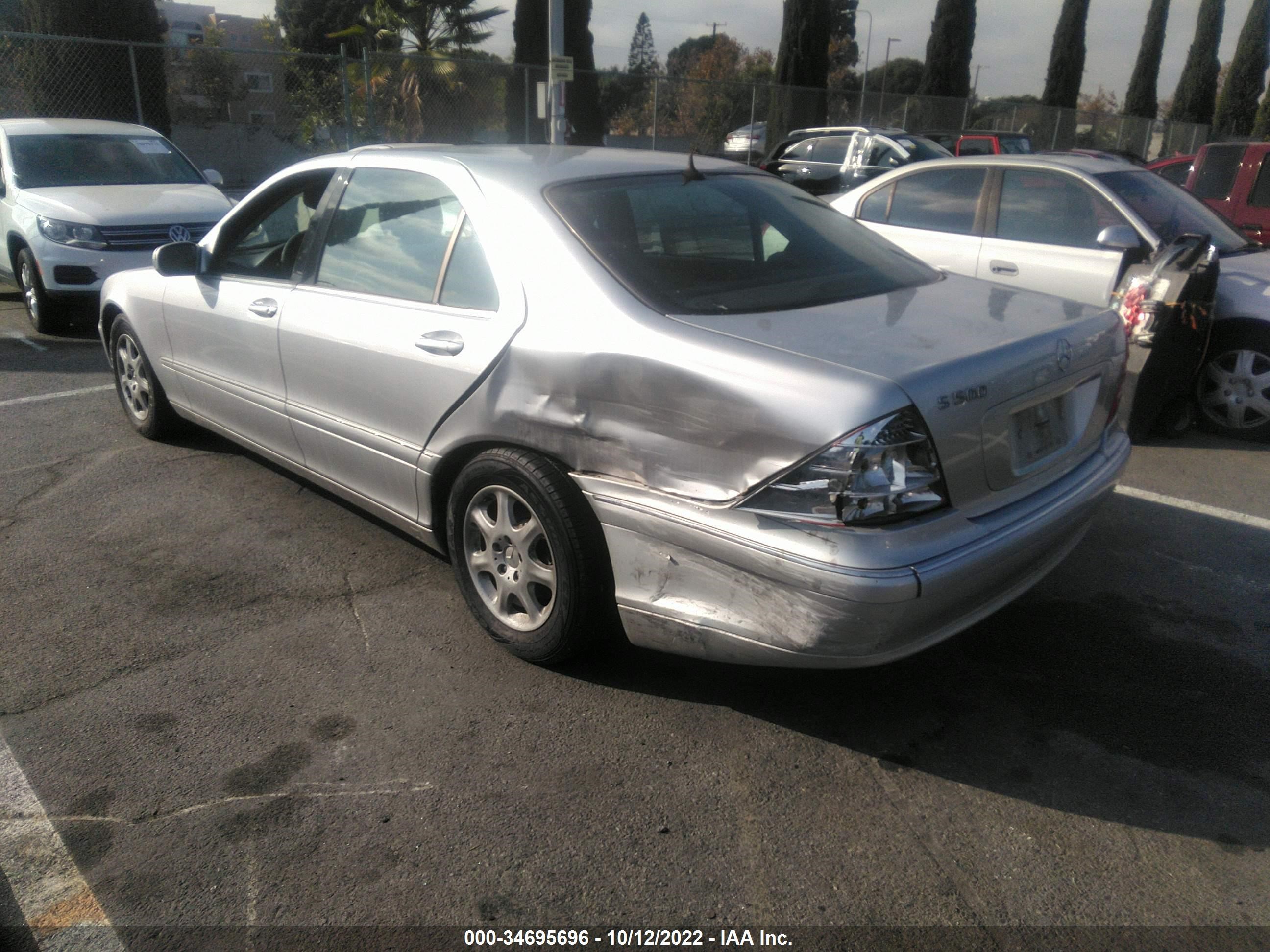 Photo 2 VIN: WDBNG75J5YA062879 - MERCEDES-BENZ S-KLASSE 