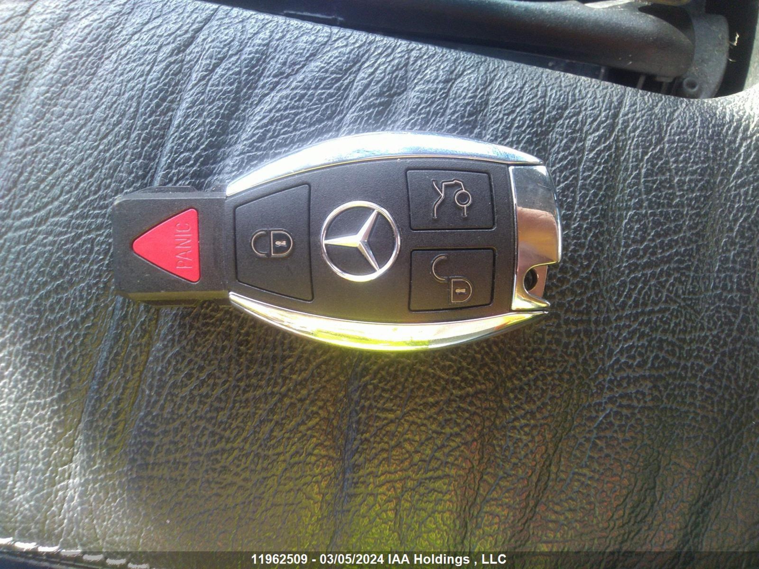 Photo 10 VIN: WDBNG75J61A138728 - MERCEDES-BENZ NULL 