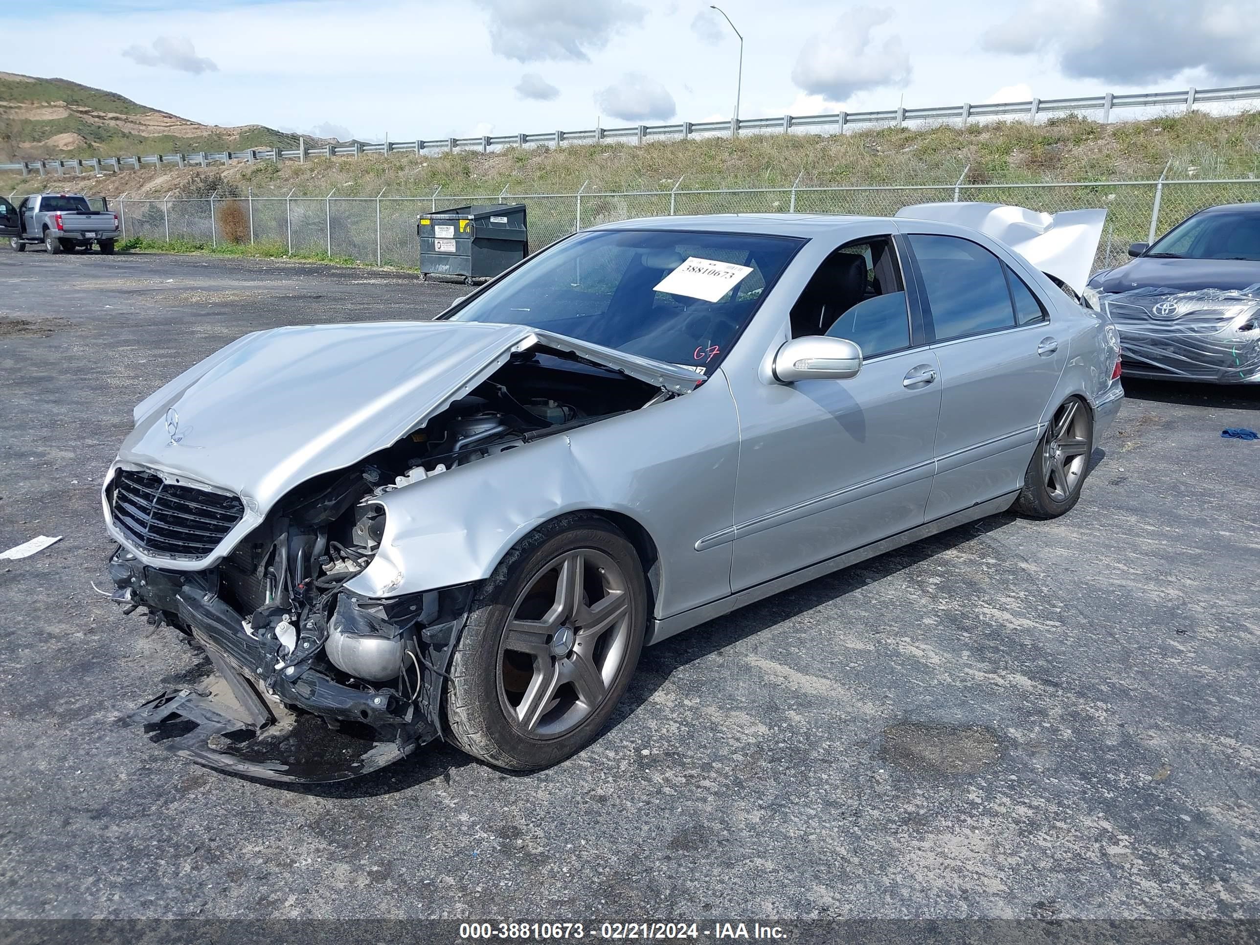 Photo 1 VIN: WDBNG75J62A282166 - MERCEDES-BENZ NULL 