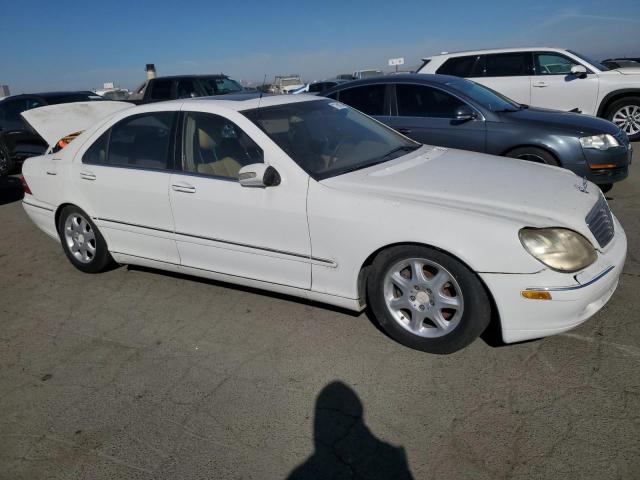 Photo 3 VIN: WDBNG75J7YA041094 - MERCEDES-BENZ S 500 