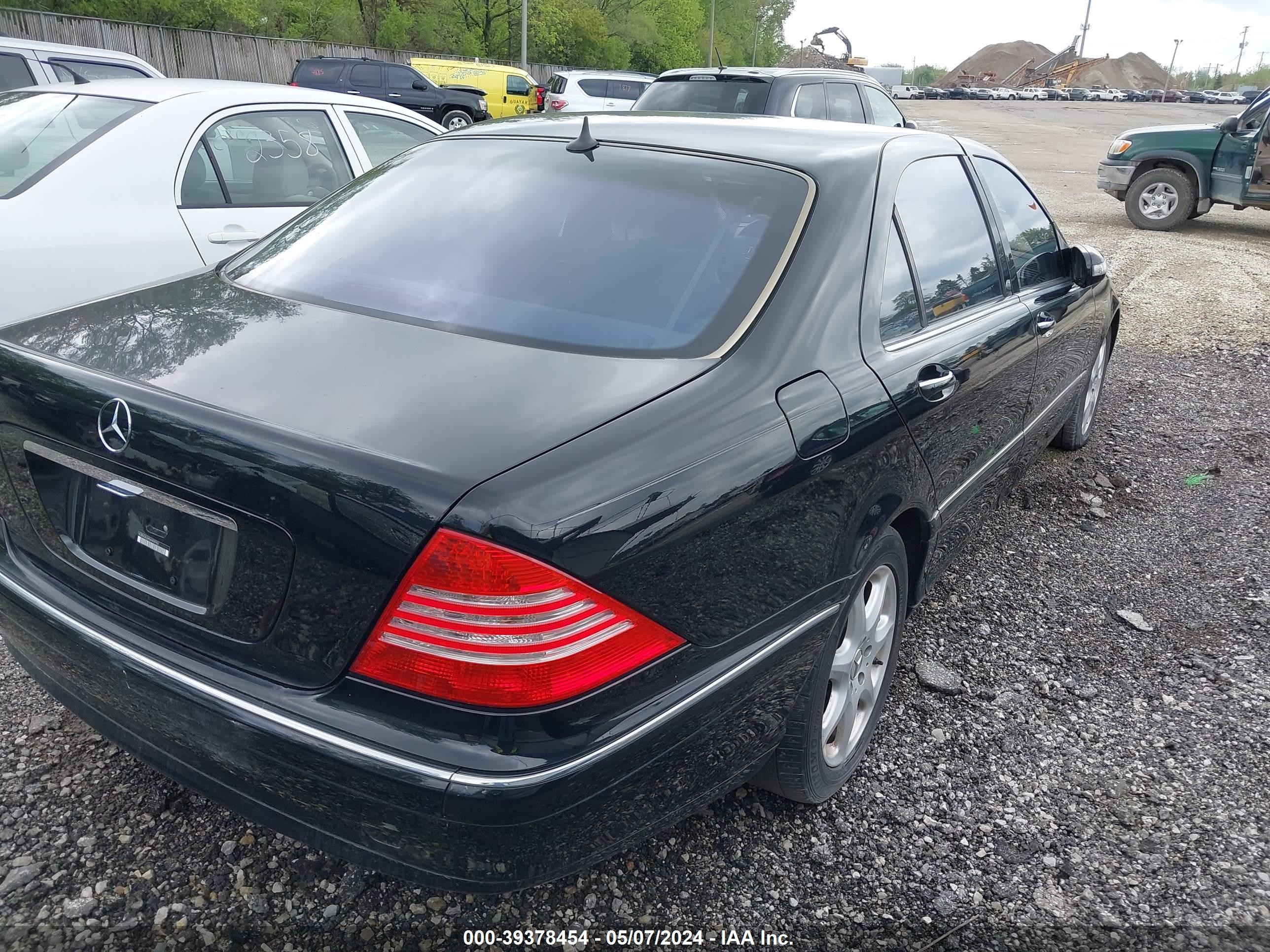 Photo 3 VIN: WDBNG83J46A468982 - MERCEDES-BENZ NULL 