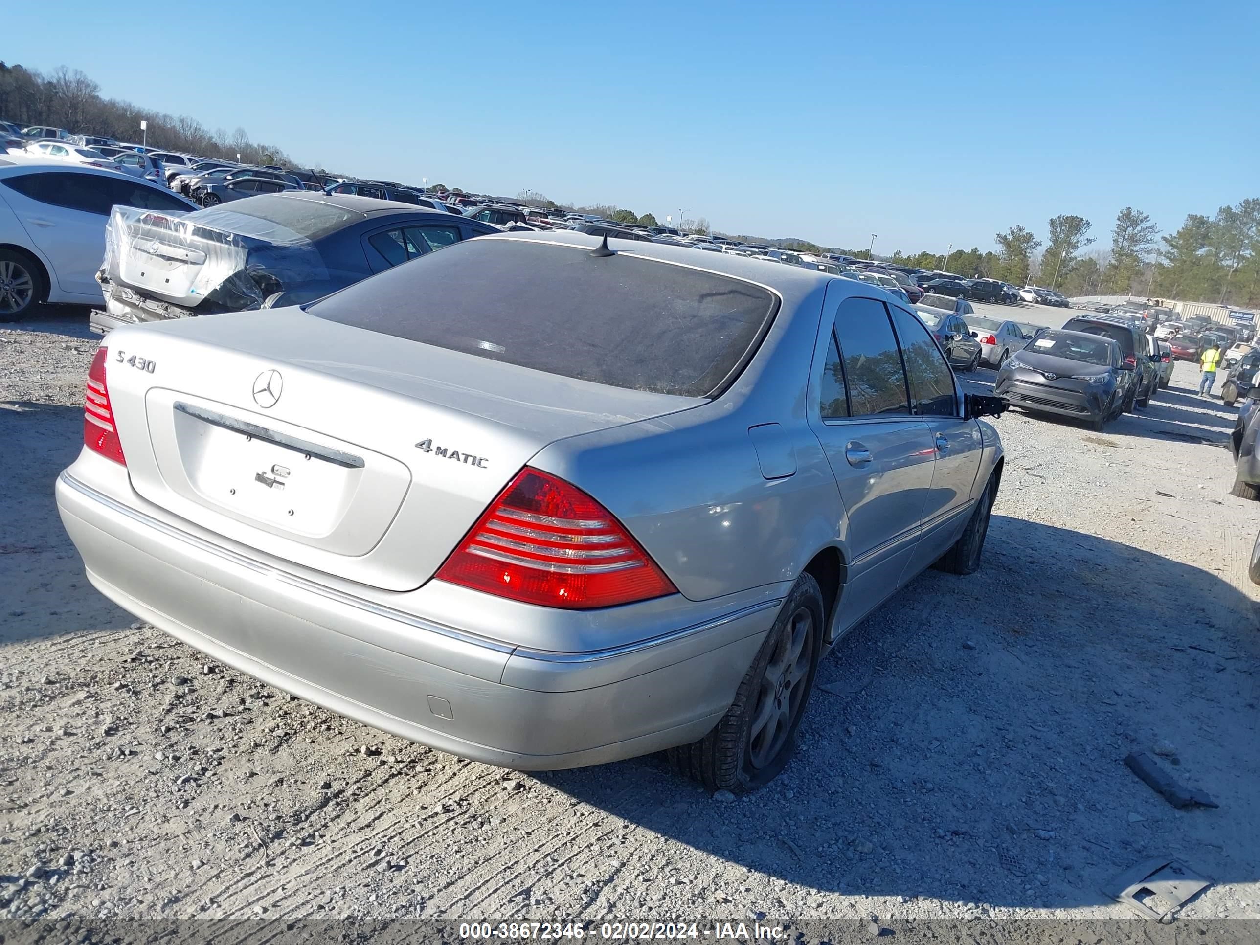 Photo 3 VIN: WDBNG83J63A377451 - MERCEDES-BENZ S-KLASSE 