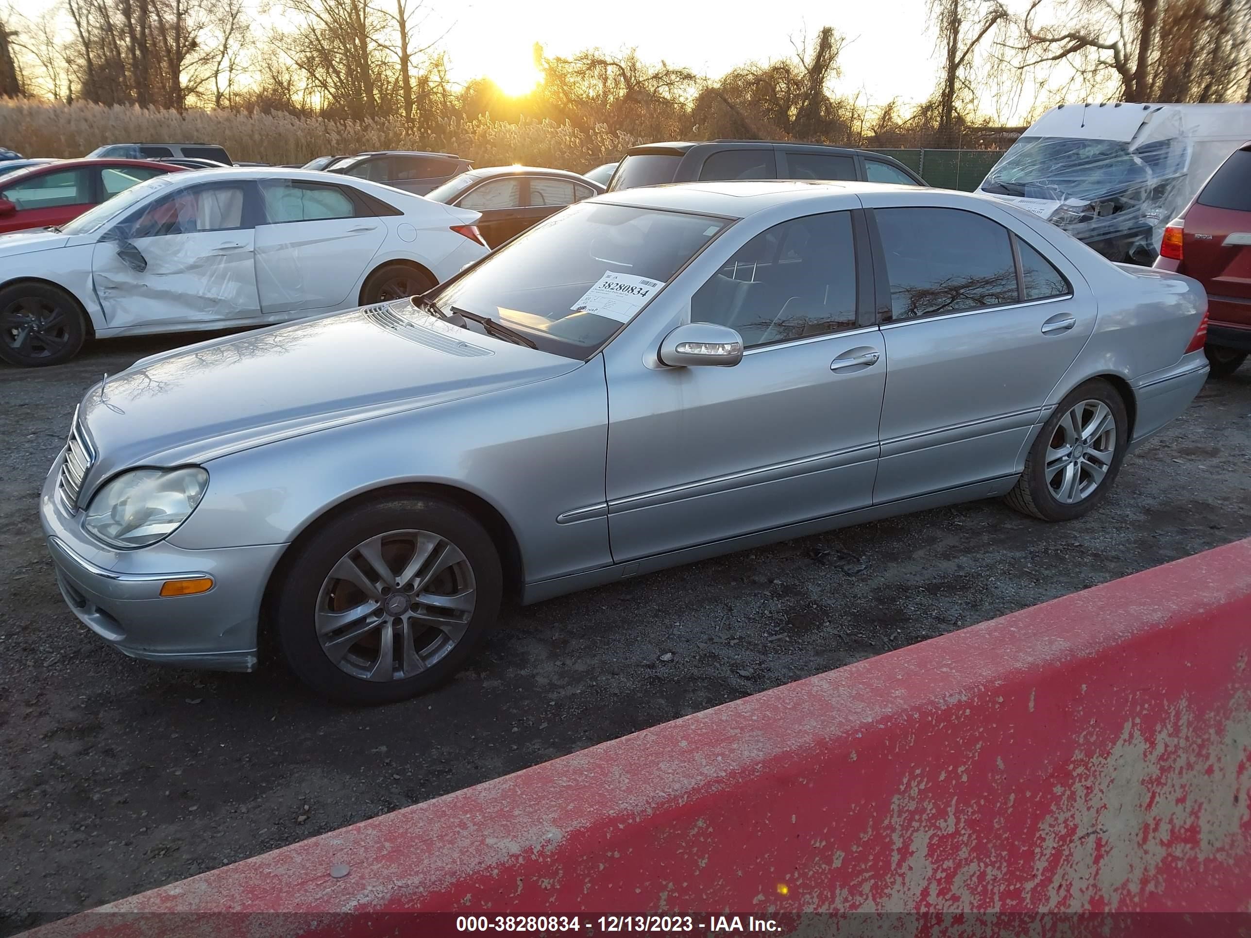 Photo 1 VIN: WDBNG83J65A455150 - MERCEDES-BENZ S-KLASSE 