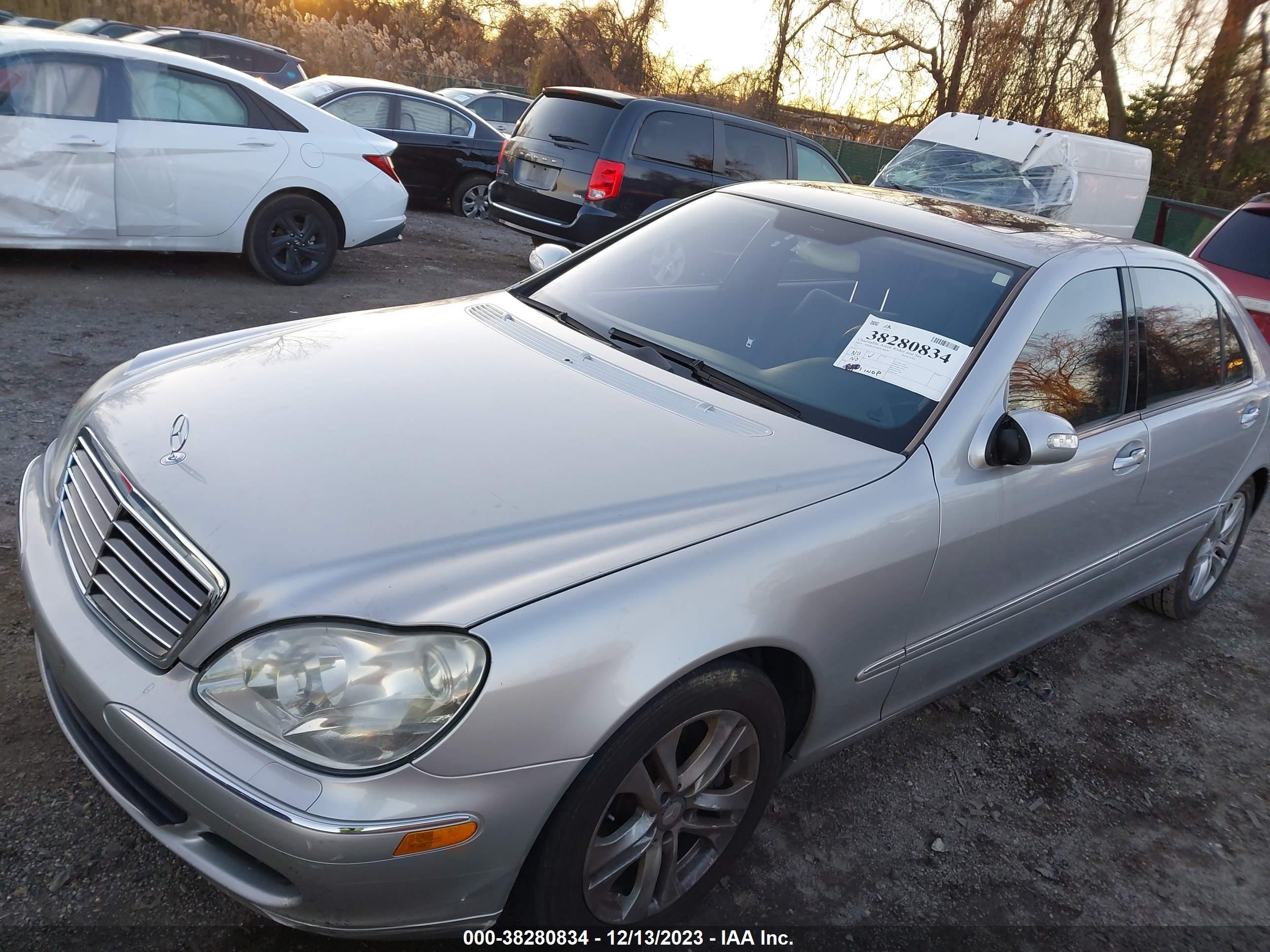 Photo 5 VIN: WDBNG83J65A455150 - MERCEDES-BENZ S-KLASSE 