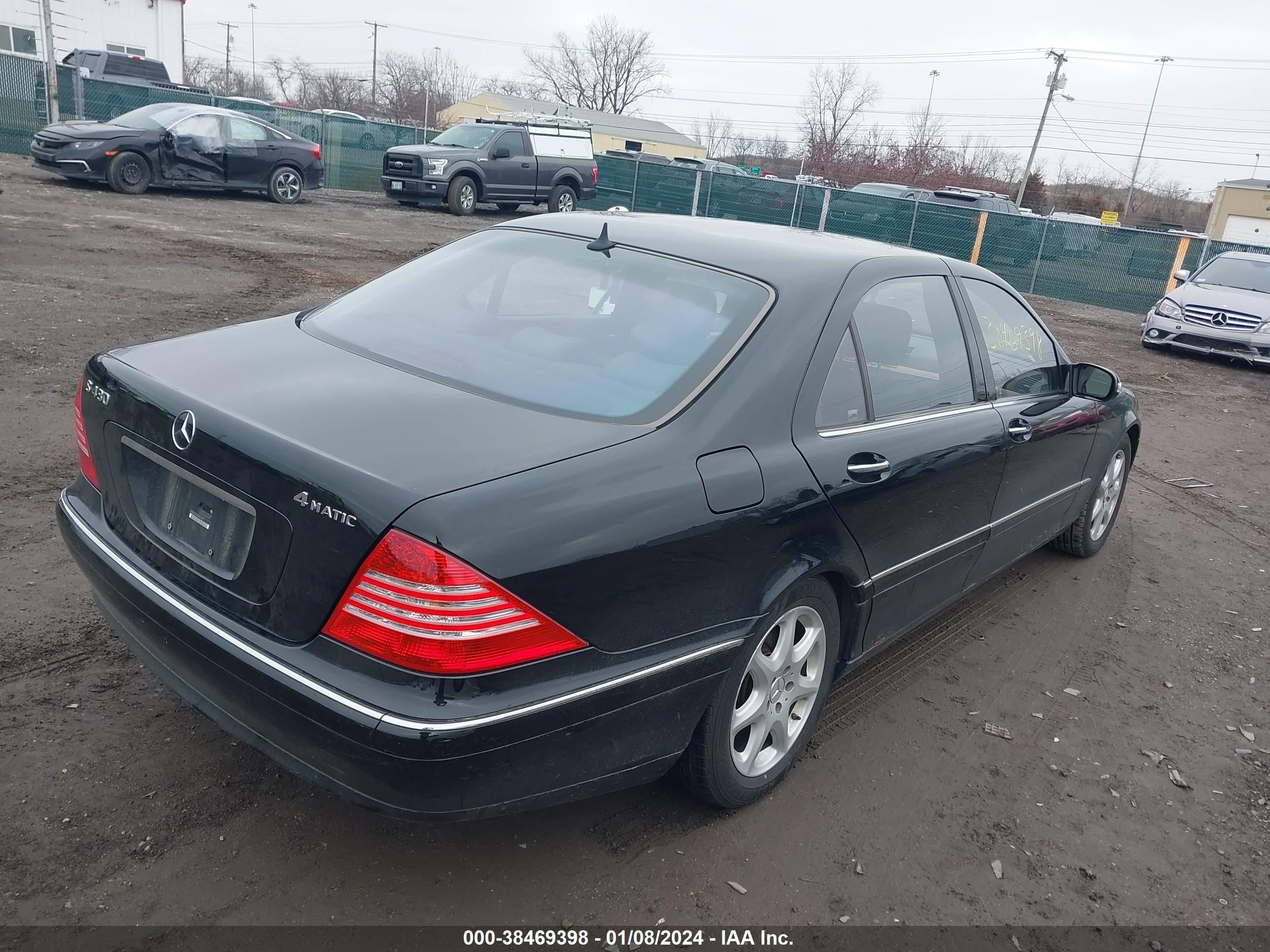 Photo 3 VIN: WDBNG83J74A415965 - MERCEDES-BENZ S-KLASSE 