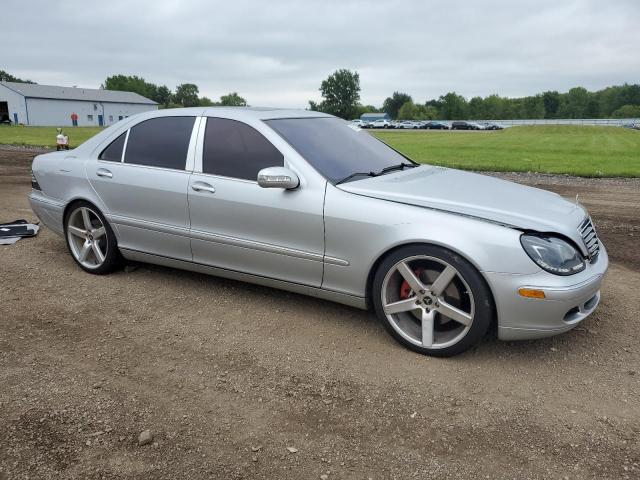 Photo 3 VIN: WDBNG84J64A407015 - MERCEDES-BENZ S 500 4MAT 