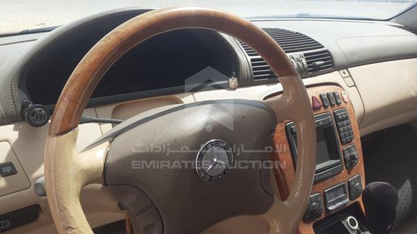 Photo 13 VIN: WDBPJ75J42A030409 - MERCEDES-BENZ CL 500 