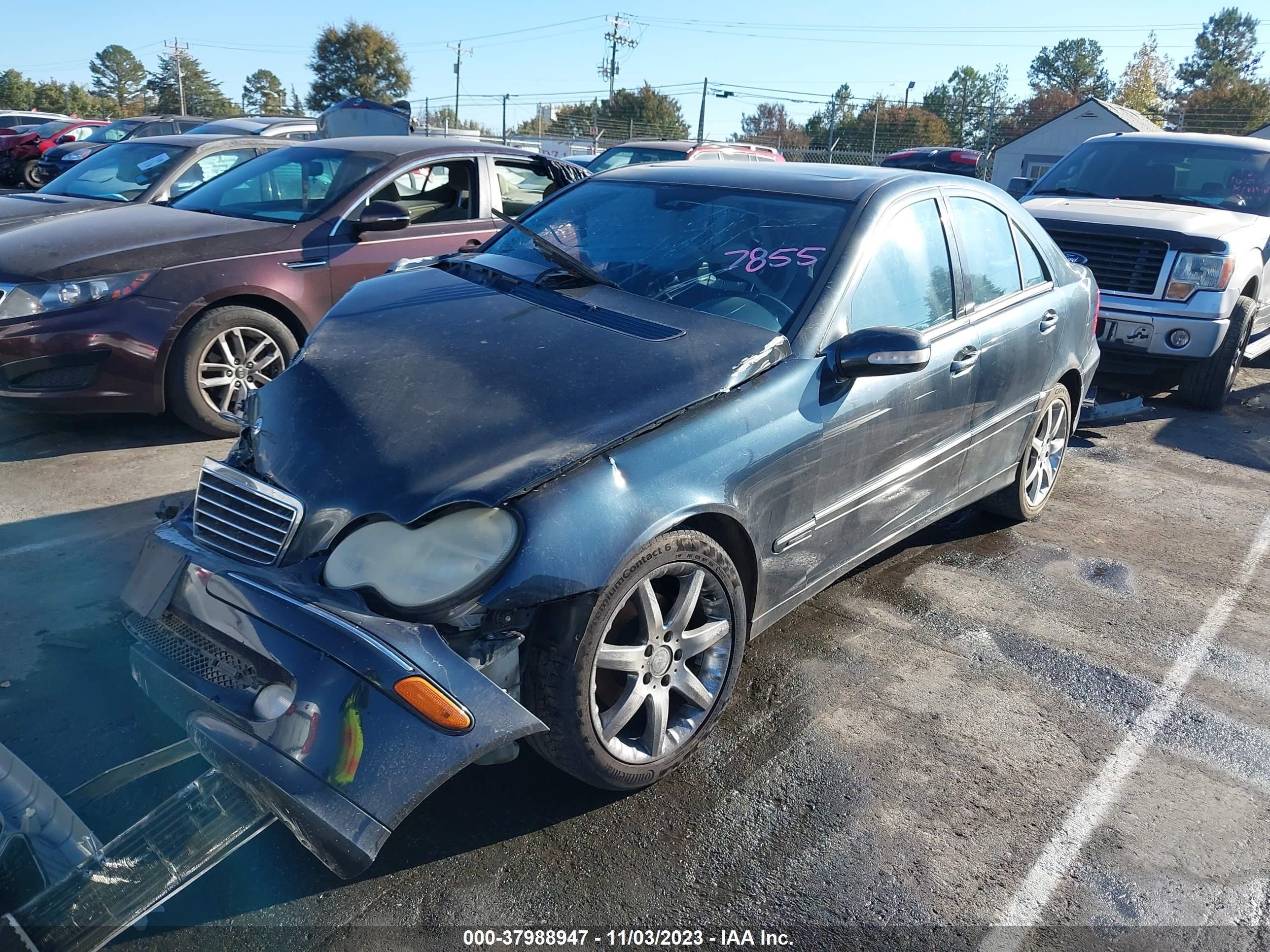 Photo 1 VIN: WDBRF40J13F427855 - MERCEDES-BENZ C-KLASSE 