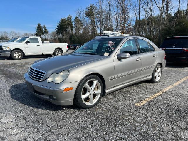 Photo 1 VIN: WDBRF40J15A704567 - MERCEDES-BENZ C-CLASS 