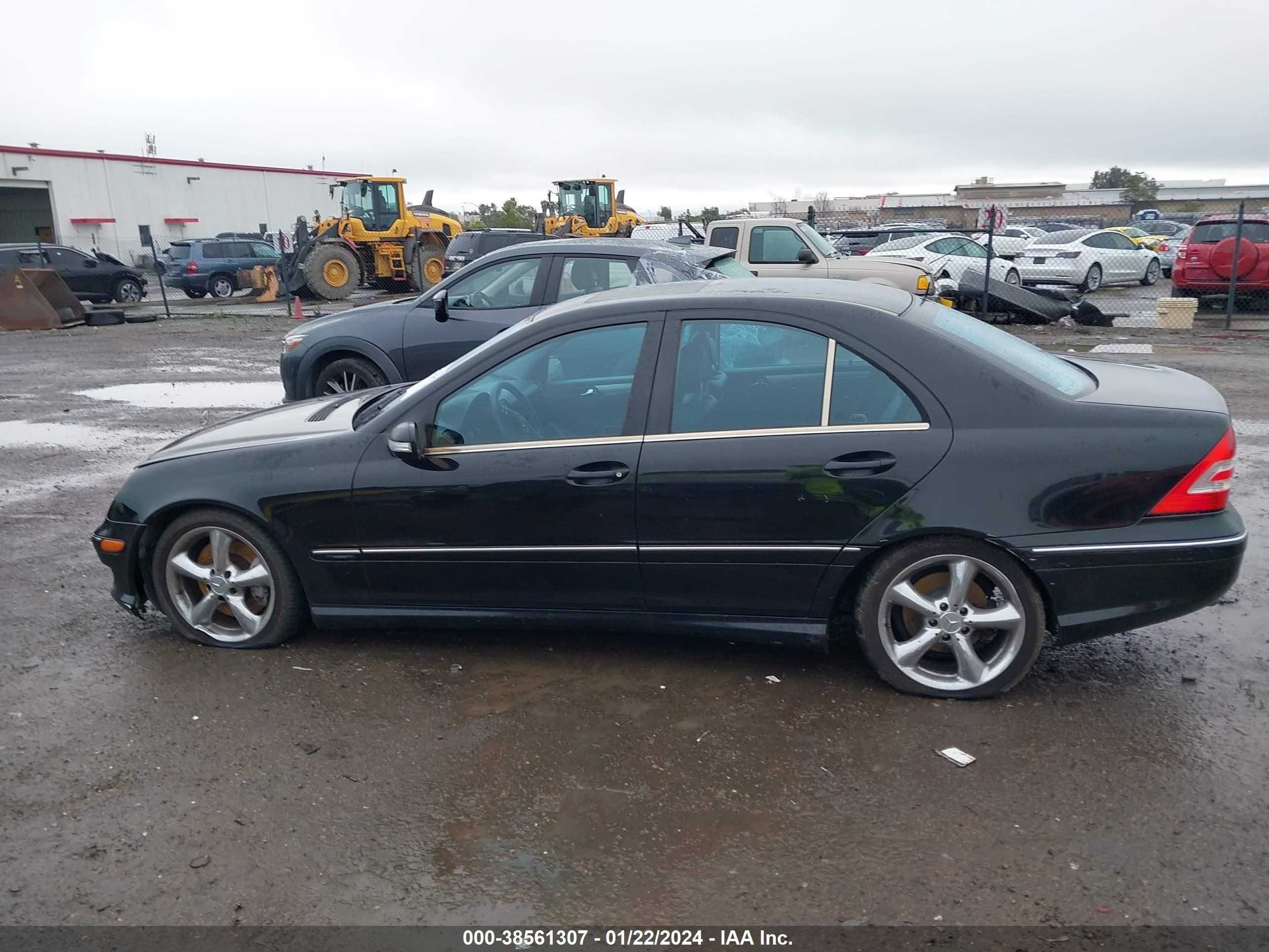 Photo 14 VIN: WDBRF40J15F670665 - MERCEDES-BENZ C-KLASSE 