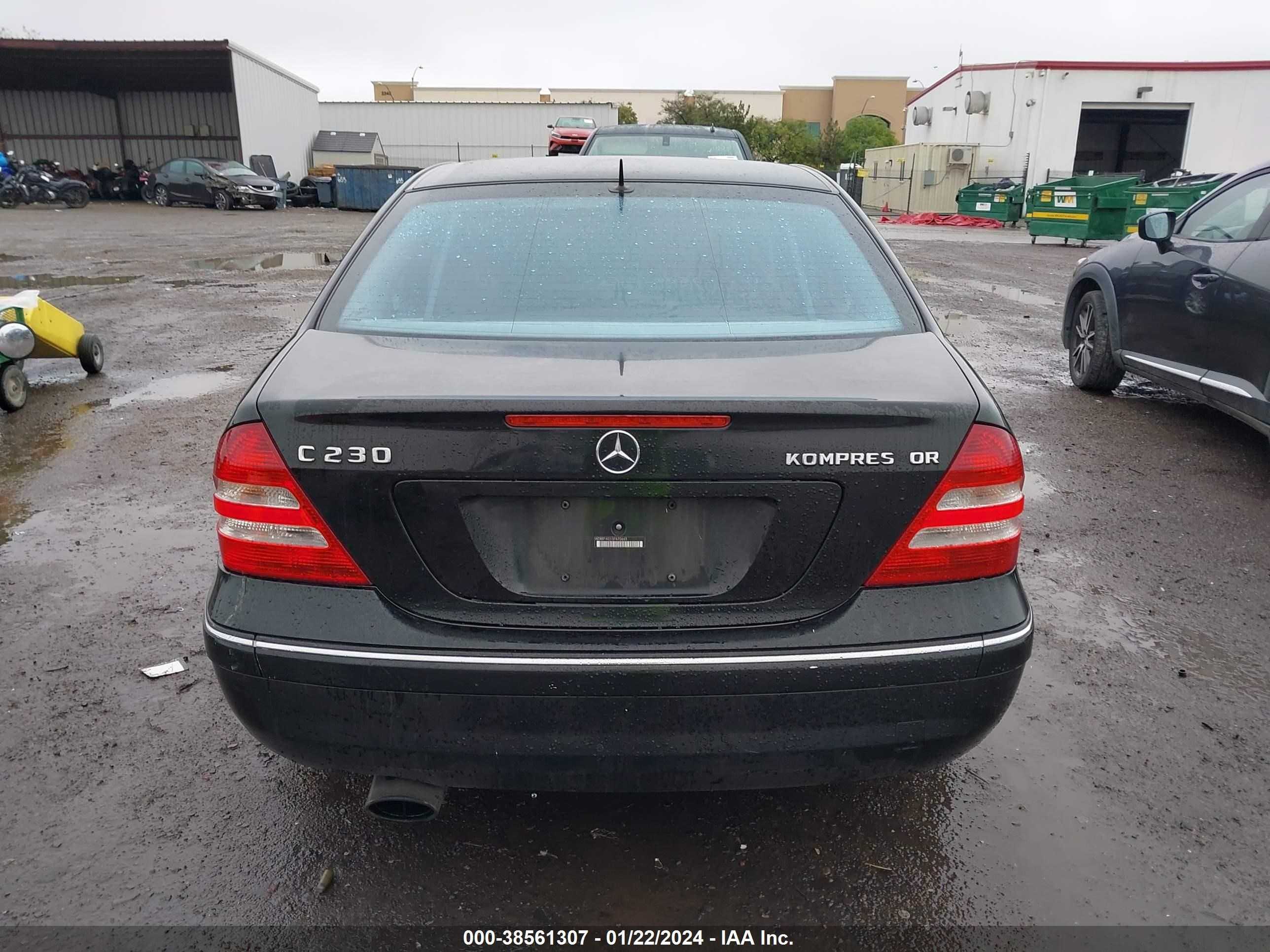 Photo 16 VIN: WDBRF40J15F670665 - MERCEDES-BENZ C-KLASSE 