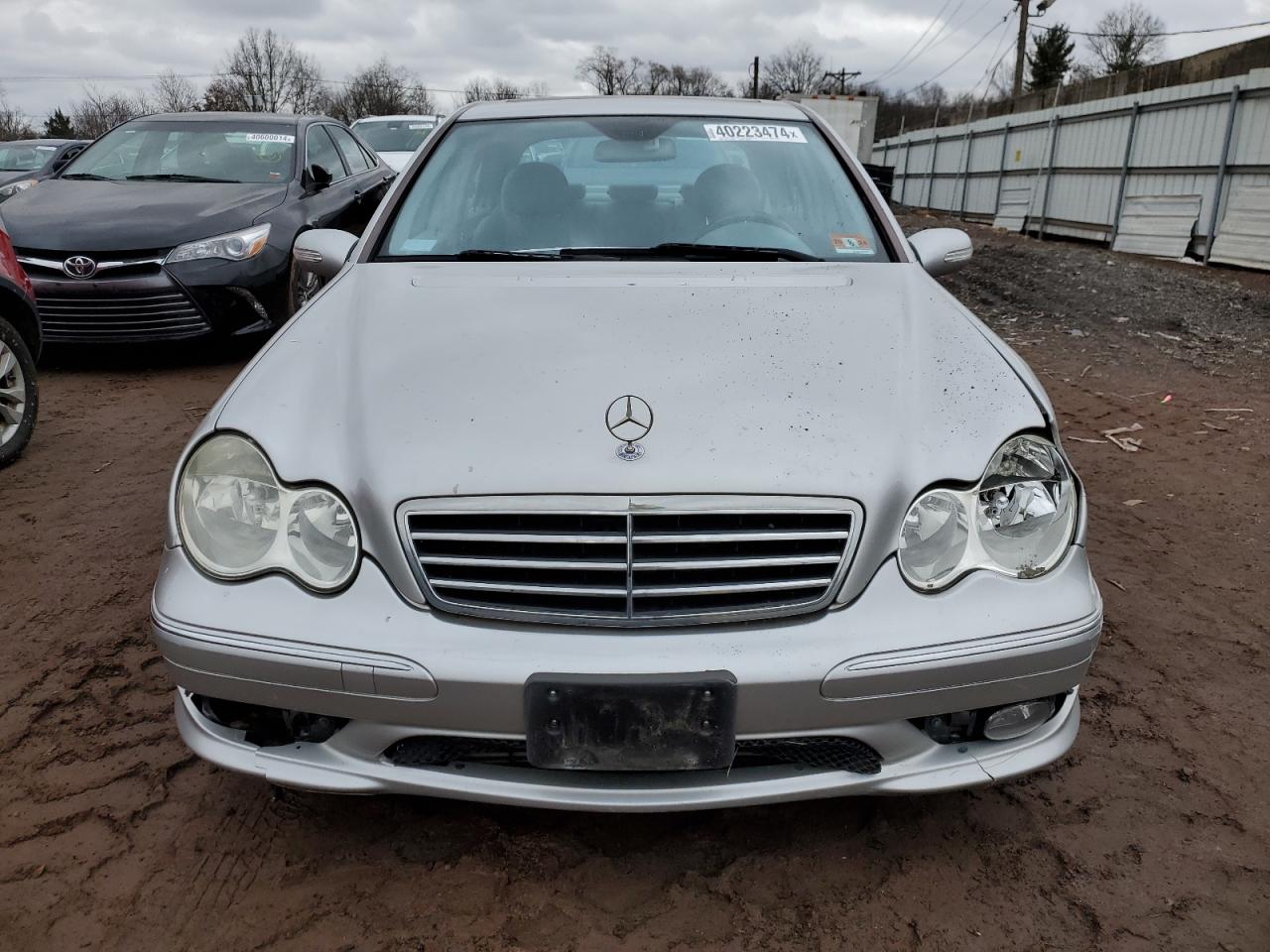 Photo 4 VIN: WDBRF40J25F595510 - MERCEDES-BENZ C-KLASSE 