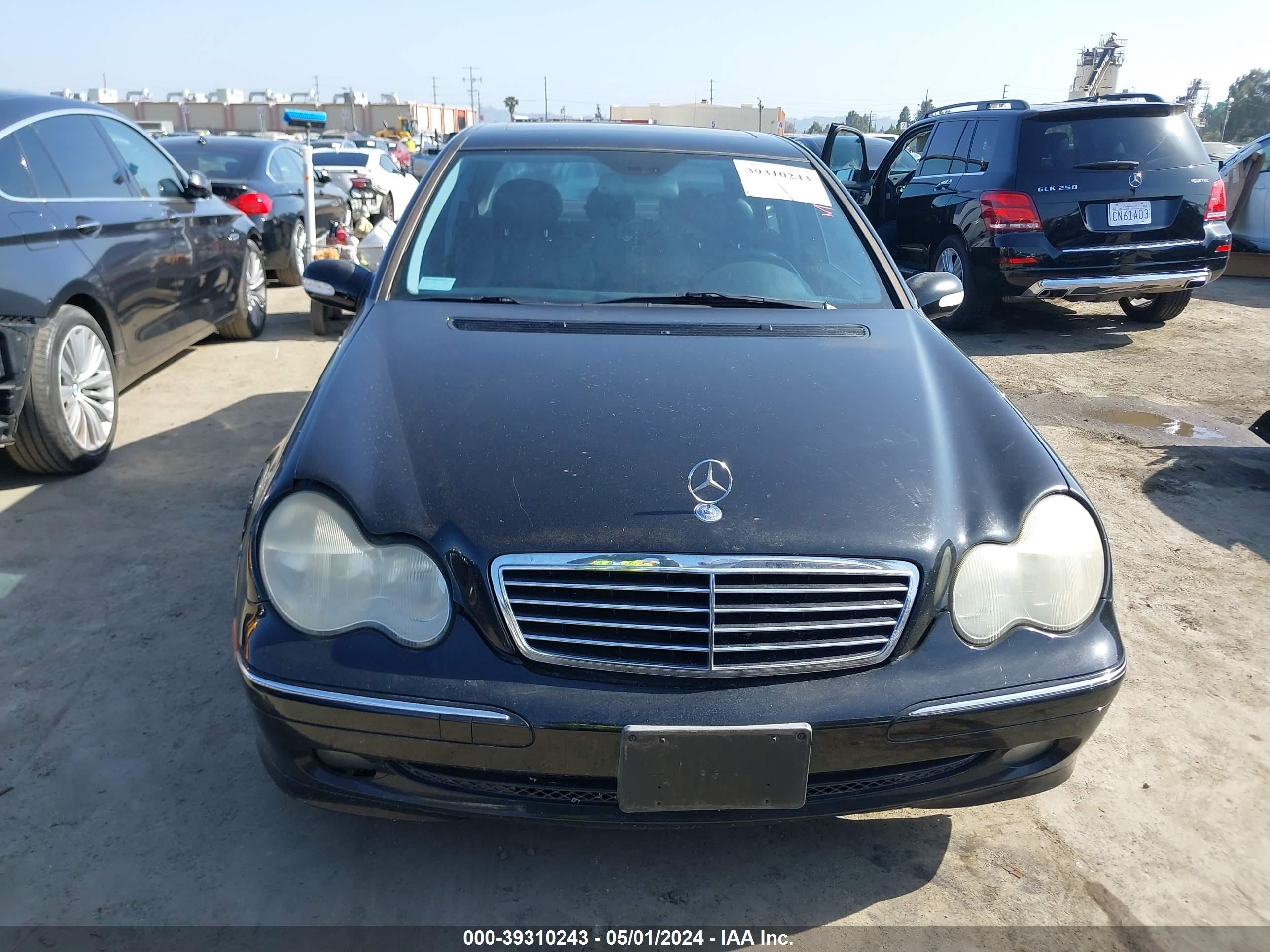 Photo 10 VIN: WDBRF40J43A480255 - MERCEDES-BENZ NULL 