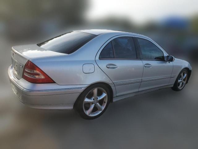 Photo 2 VIN: WDBRF40J44F519284 - MERCEDES-BENZ C-CLASS 