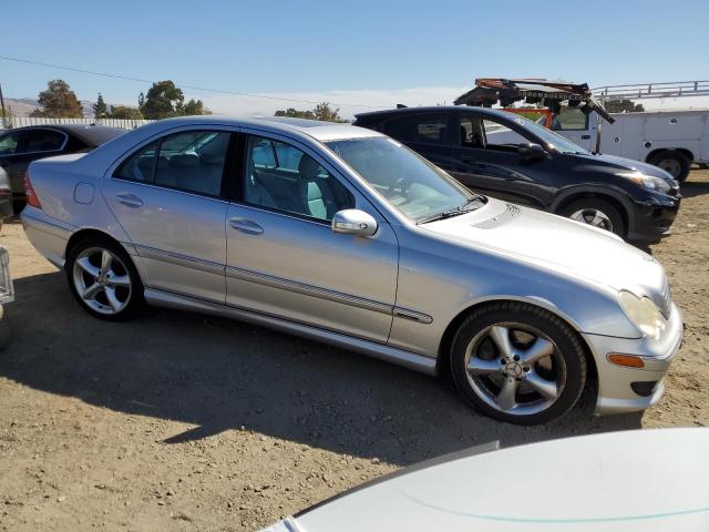 Photo 3 VIN: WDBRF40J55F684715 - MERCEDES-BENZ C 230K SPO 