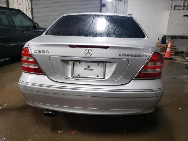 Photo 5 VIN: WDBRF40J64F522509 - MERCEDES-BENZ C-CLASS 