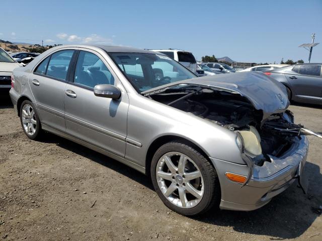 Photo 3 VIN: WDBRF40J74A549344 - MERCEDES-BENZ C 230K SPO 