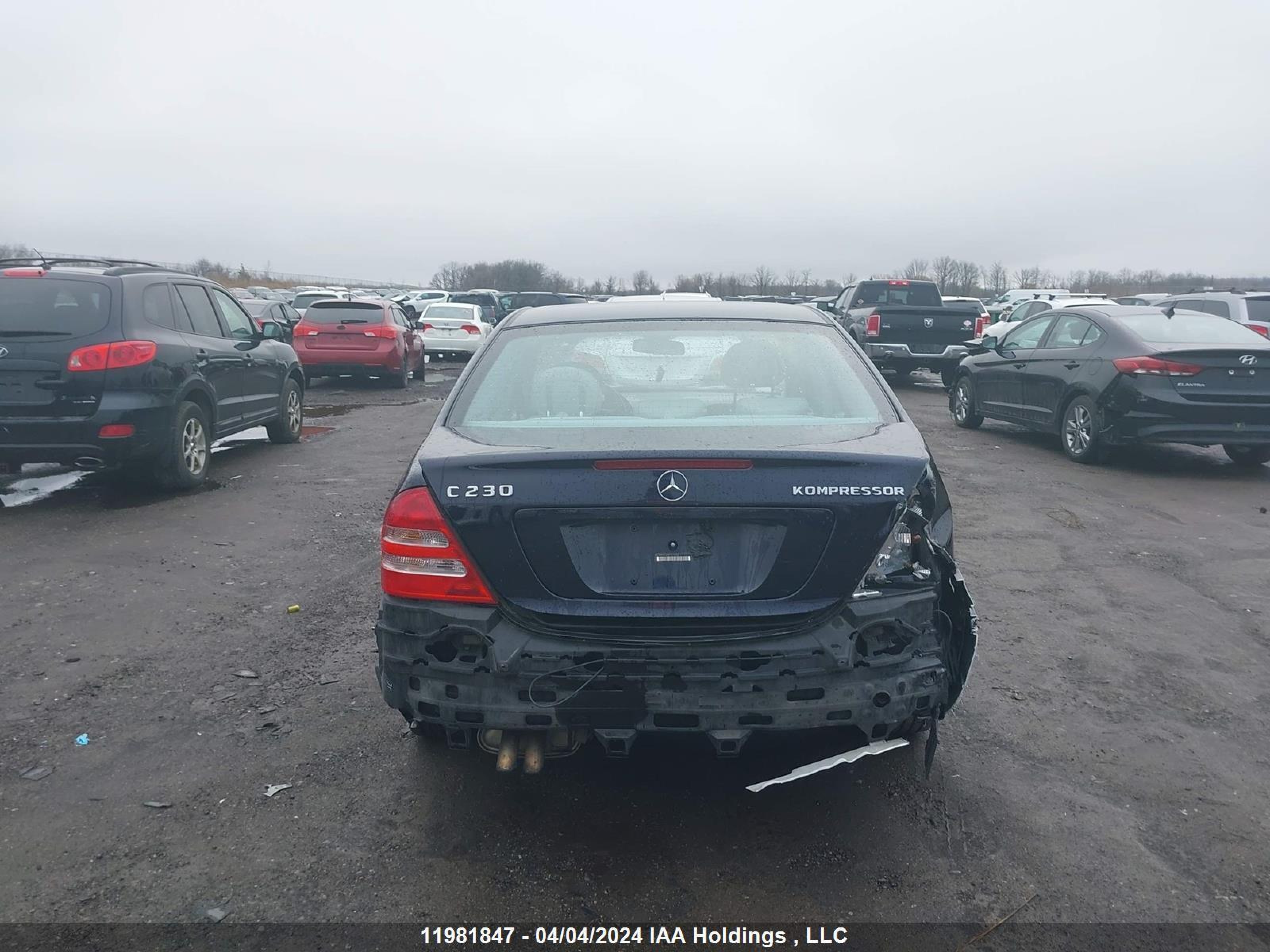 Photo 15 VIN: WDBRF40J84F514332 - MERCEDES-BENZ C-KLASSE 