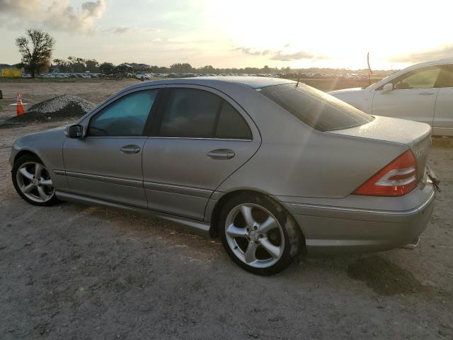 Photo 1 VIN: WDBRF40J85F712376 - MERCEDES-BENZ C-CLASS 