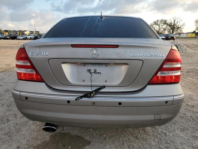 Photo 5 VIN: WDBRF40J85F712376 - MERCEDES-BENZ C-CLASS 