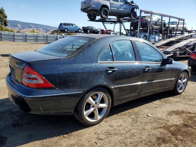 Photo 2 VIN: WDBRF40JX4F549292 - MERCEDES-BENZ C-CLASS 