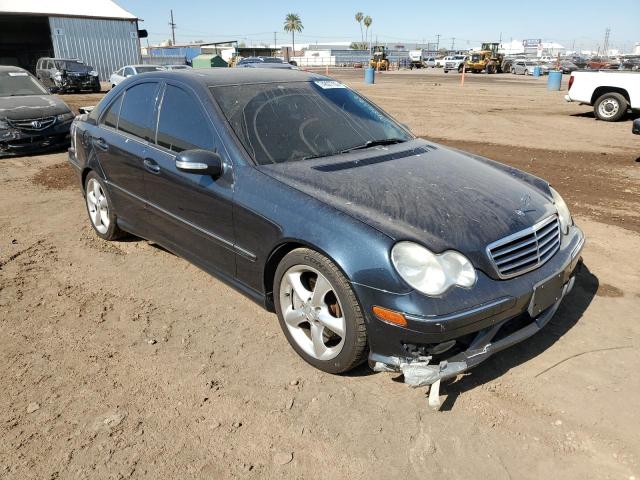 Photo 3 VIN: WDBRF40JX5F615972 - MERCEDES-BENZ C-CLASS 